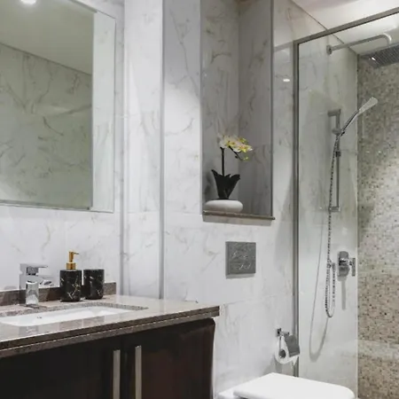 Appartement Hanza Tower City 22 Pool & Jacussi *